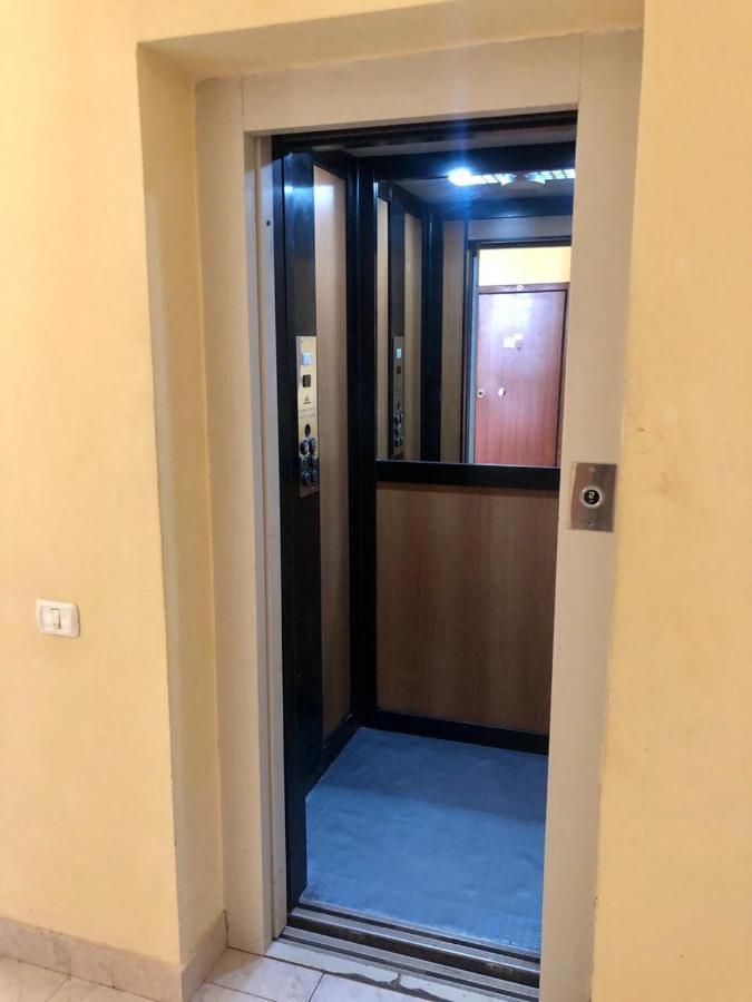 Seaside Studio In Apartamento Durrës